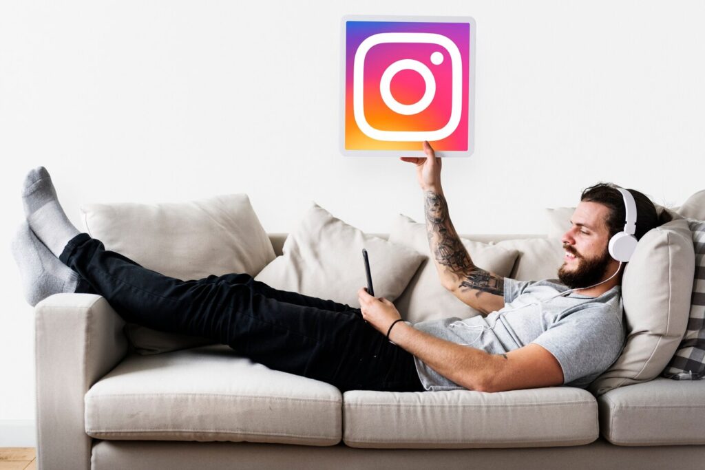 Want to browse Instagram without being seen?